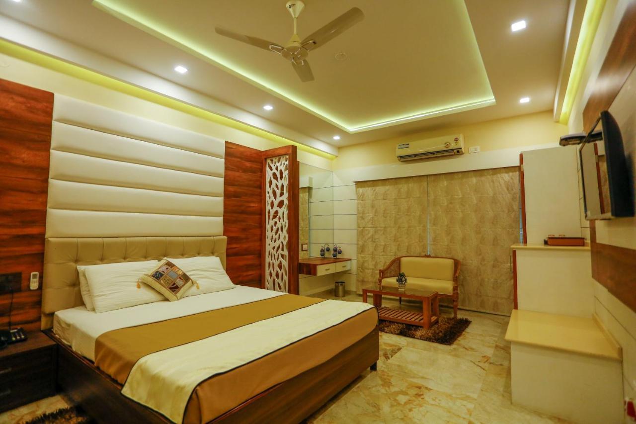 Terrace Gardens Bed & Breakfast Bangalore Exterior photo