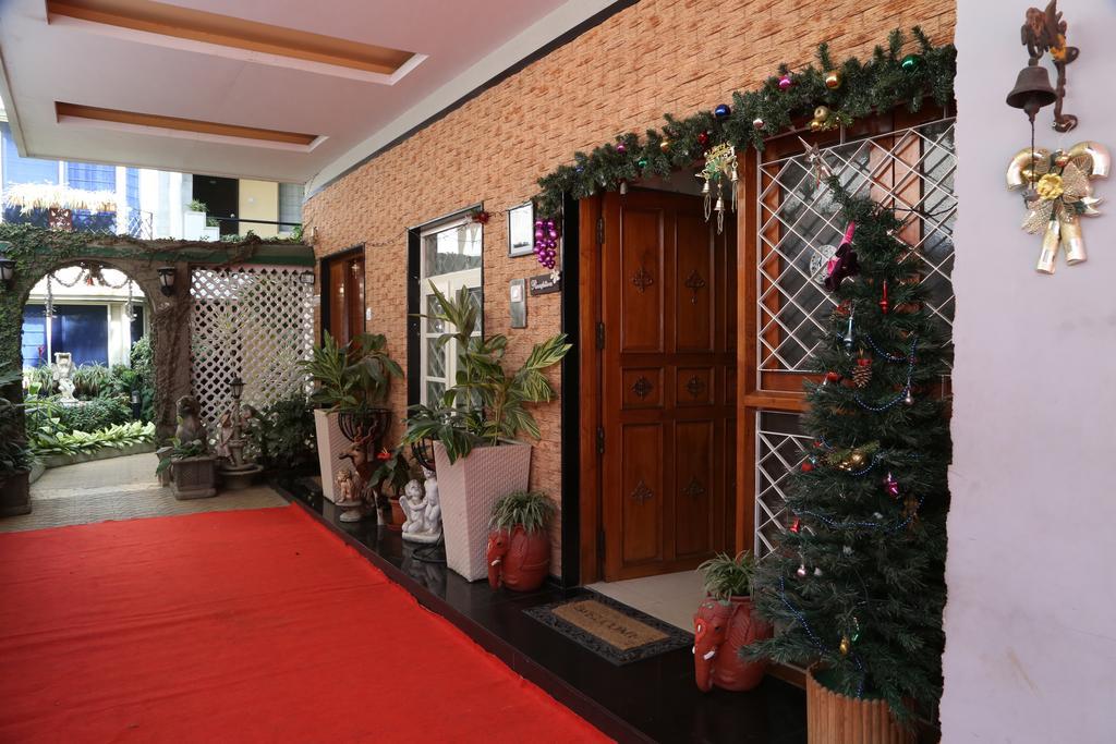 Terrace Gardens Bed & Breakfast Bangalore Exterior photo