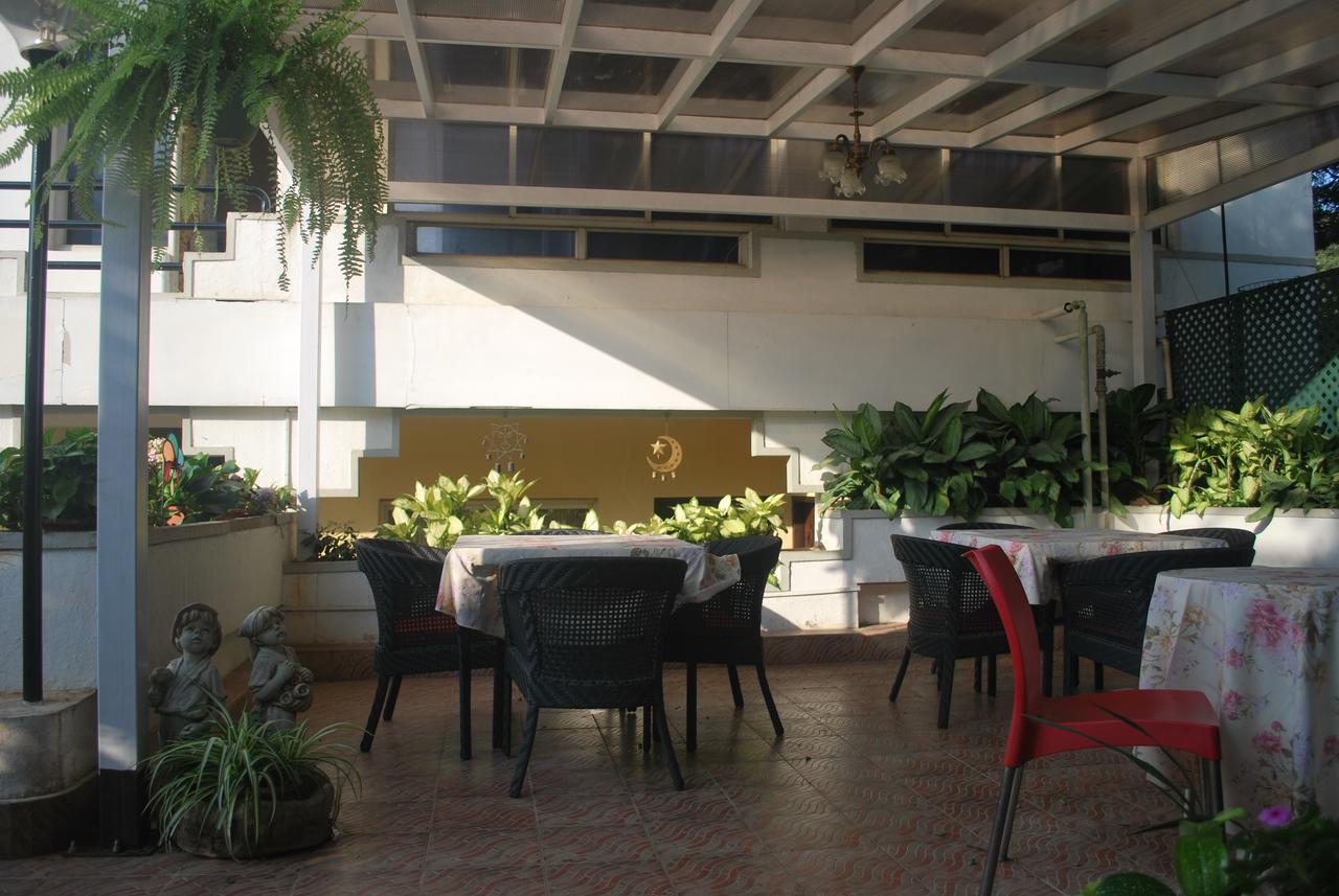 Terrace Gardens Bed & Breakfast Bangalore Exterior photo