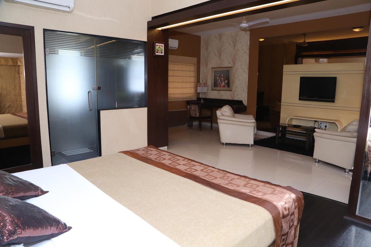 Terrace Gardens Bed & Breakfast Bangalore Exterior photo